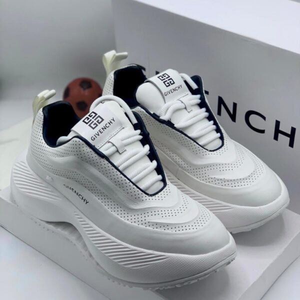 Givenchy Spectre White Chunky Sneakers