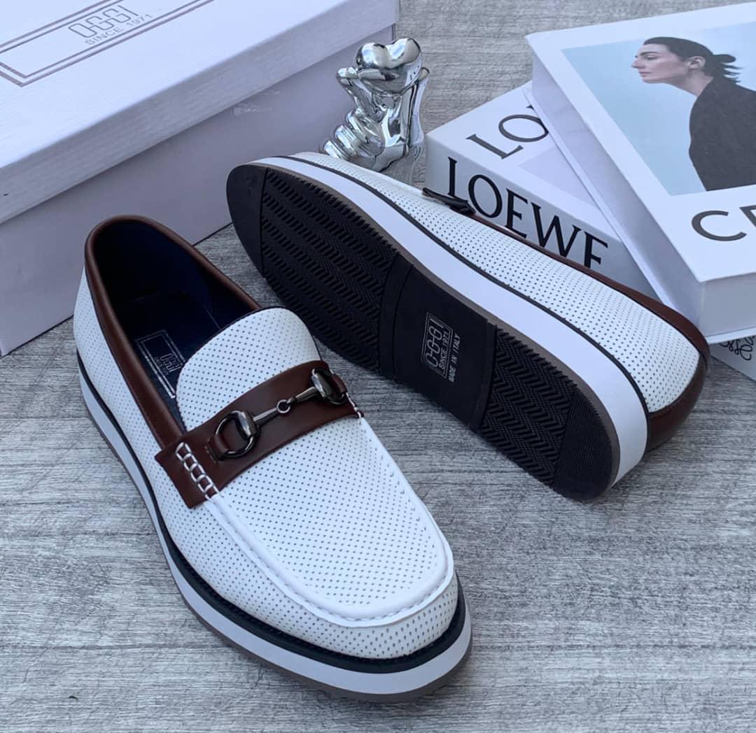 8d79a64f-5a33-451e-971f-4eb4289307c6